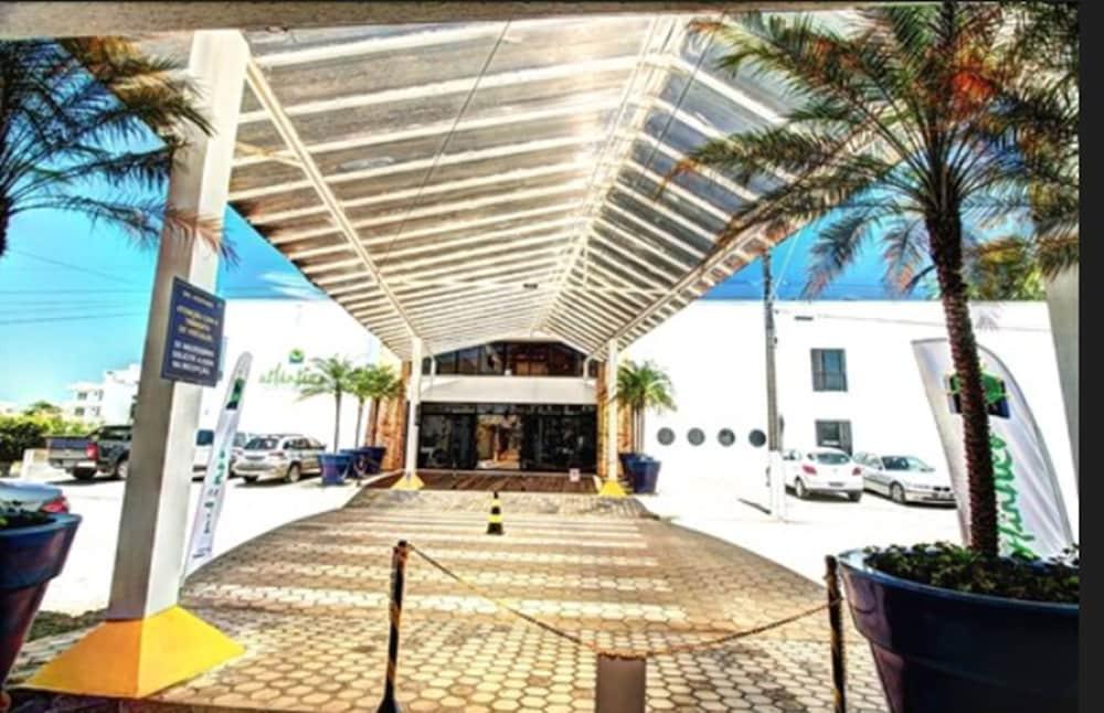 Atlantico Hotel